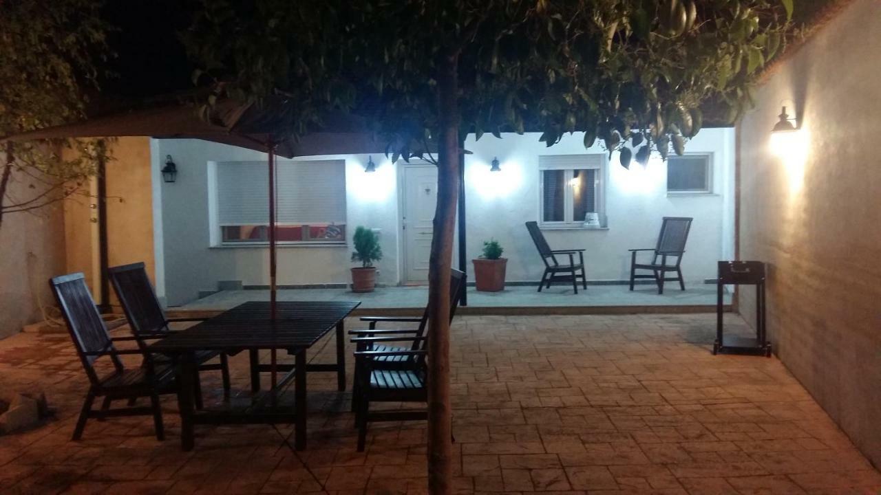 La Casa De La Puebla Vila La Puebla de Montalbán Exterior foto